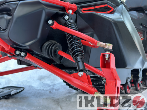 Snowmobile IKUDZO HUNTER 650LK 26 EXPERT V2